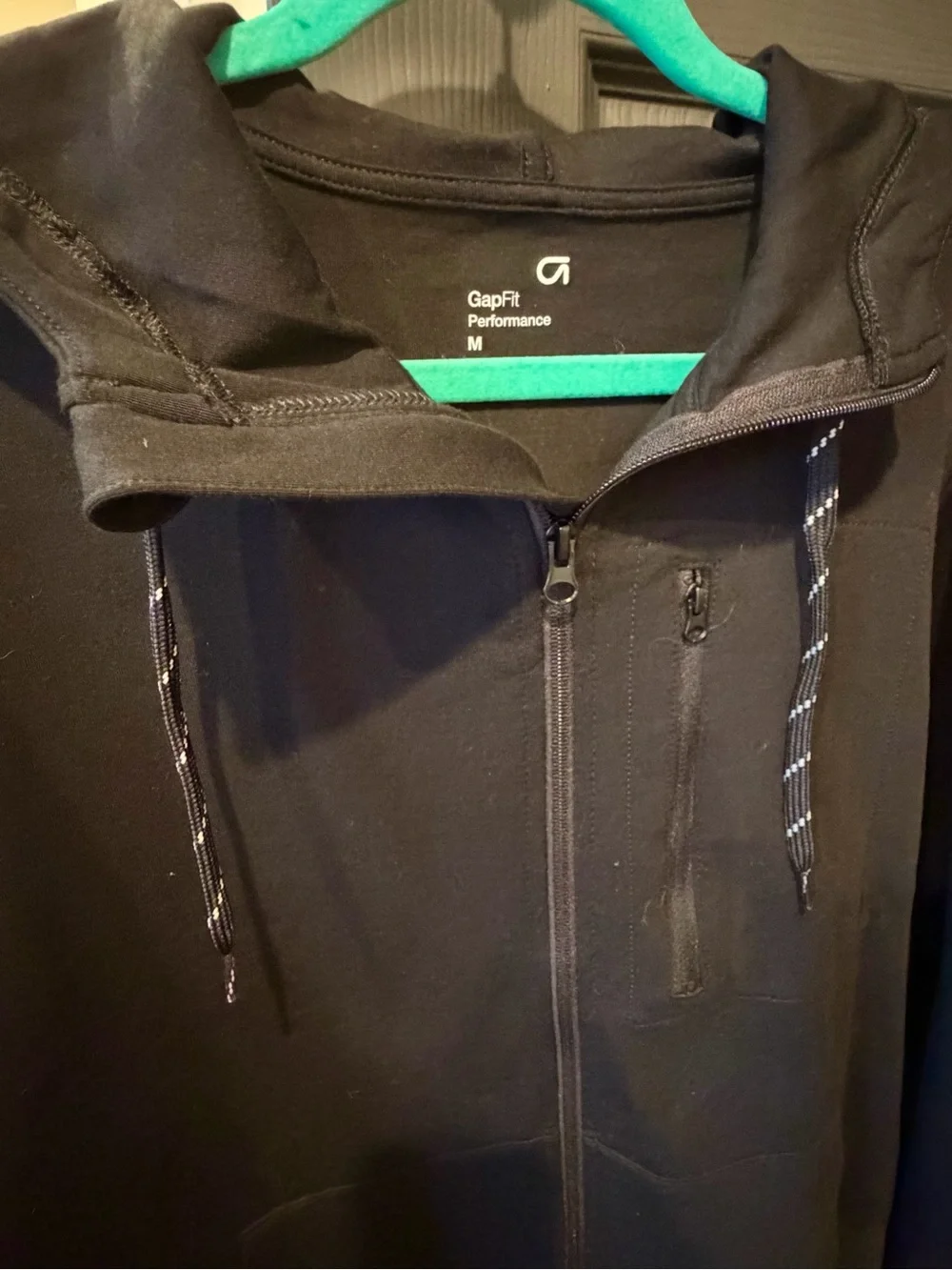 GapFit Performance Men’s Black Full Zip Athletic Hoodie Jacket Medium NWOT